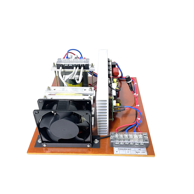 25khz-40khz 2400W Ultrasonic Cleaner PCB Generator For Sweep frequency Ultrasonic Cleaning System