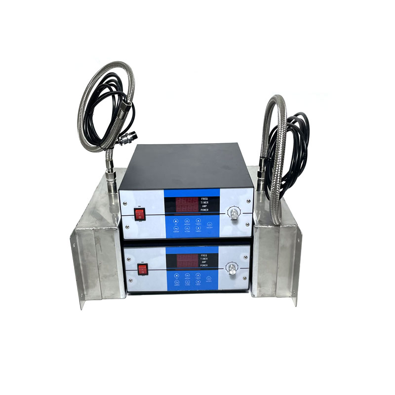 2023041820071377 - 28khz/40khz 1000W Dual Frequency Underwater Ultrasonic Cleaning Machine And Generator Control Box