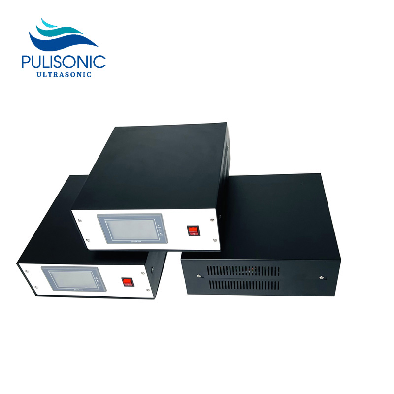 2023060515565813 - 15khz 2600W Intelligent Ultrasonic Plastic Welding Generator For Digital Ultrasonic Welding Machine